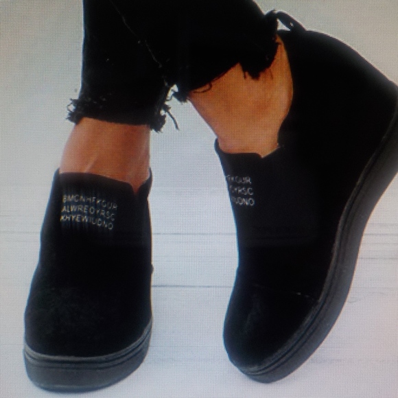 athlefit wedge sneakers